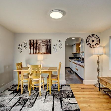 Little Blue Bungalow On Boise'S Bench, Pet Friendly, Fully Fenced Yard With Doggie Door! 2 Miles From Bsu, 5 Minutes From Downtown Boise, Desk And Workstation For Remote Workers, 2 Tv'S Large Walk-In Closet, Good For Mid-Term Stays Eksteriør bilde