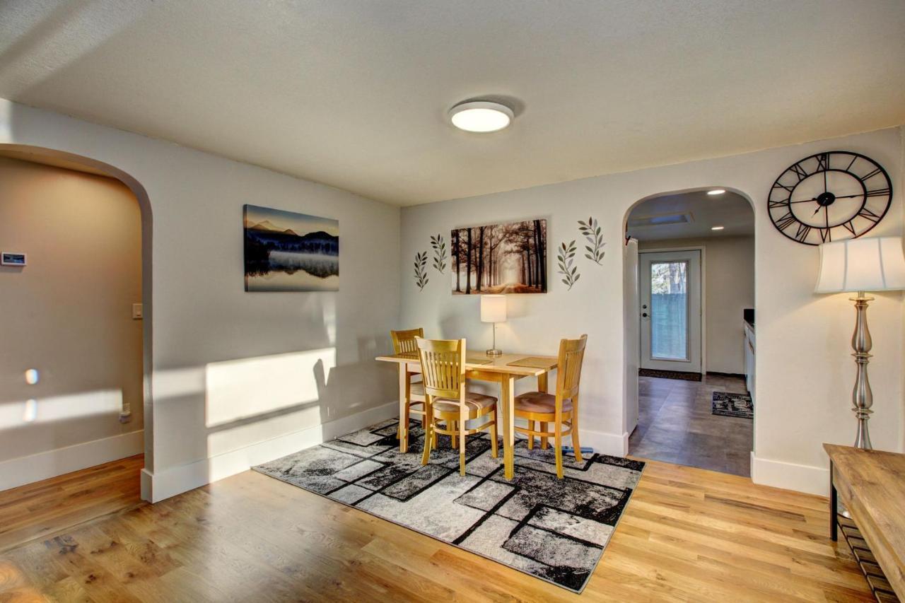 Little Blue Bungalow On Boise'S Bench, Pet Friendly, Fully Fenced Yard With Doggie Door! 2 Miles From Bsu, 5 Minutes From Downtown Boise, Desk And Workstation For Remote Workers, 2 Tv'S Large Walk-In Closet, Good For Mid-Term Stays Eksteriør bilde