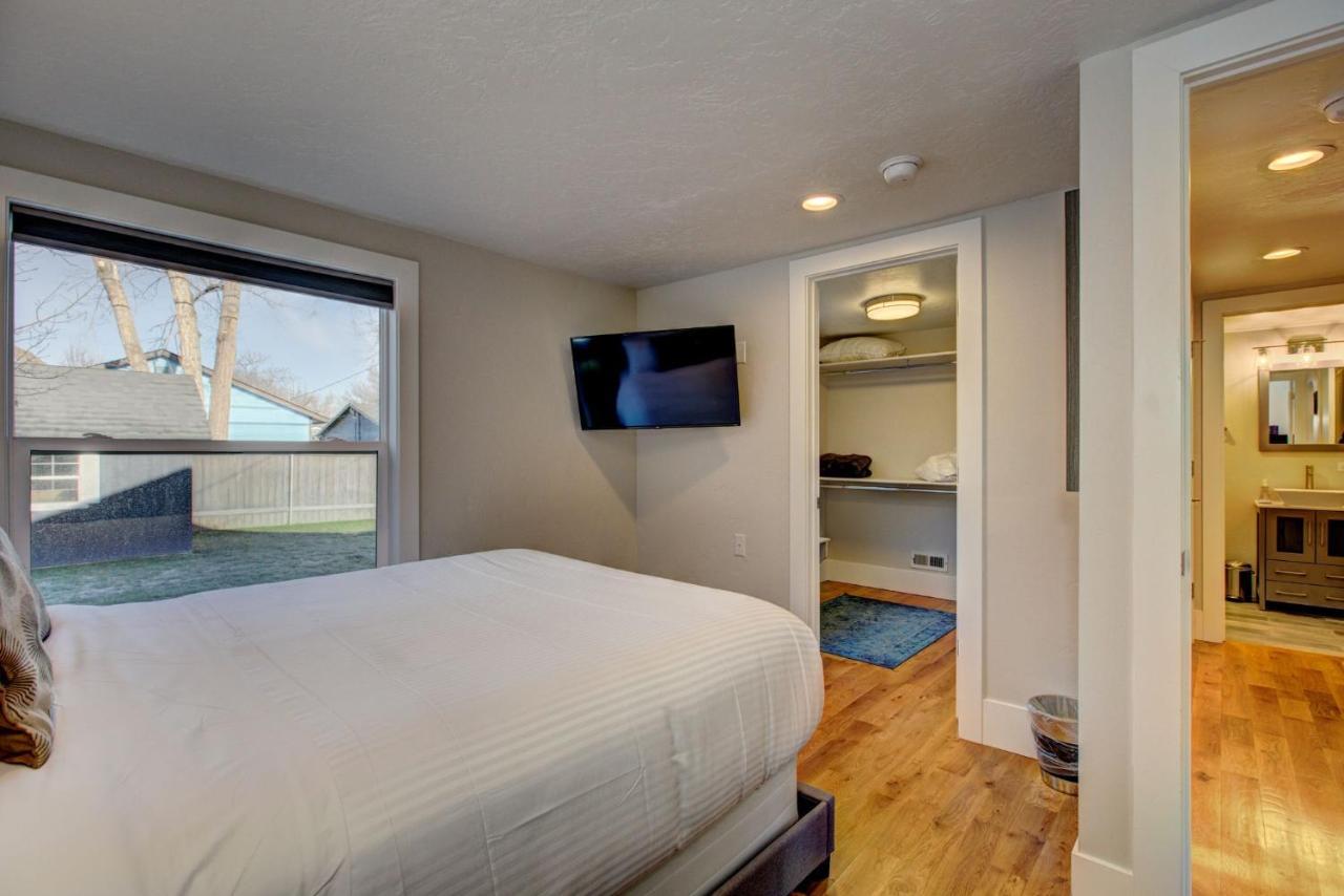 Little Blue Bungalow On Boise'S Bench, Pet Friendly, Fully Fenced Yard With Doggie Door! 2 Miles From Bsu, 5 Minutes From Downtown Boise, Desk And Workstation For Remote Workers, 2 Tv'S Large Walk-In Closet, Good For Mid-Term Stays Eksteriør bilde